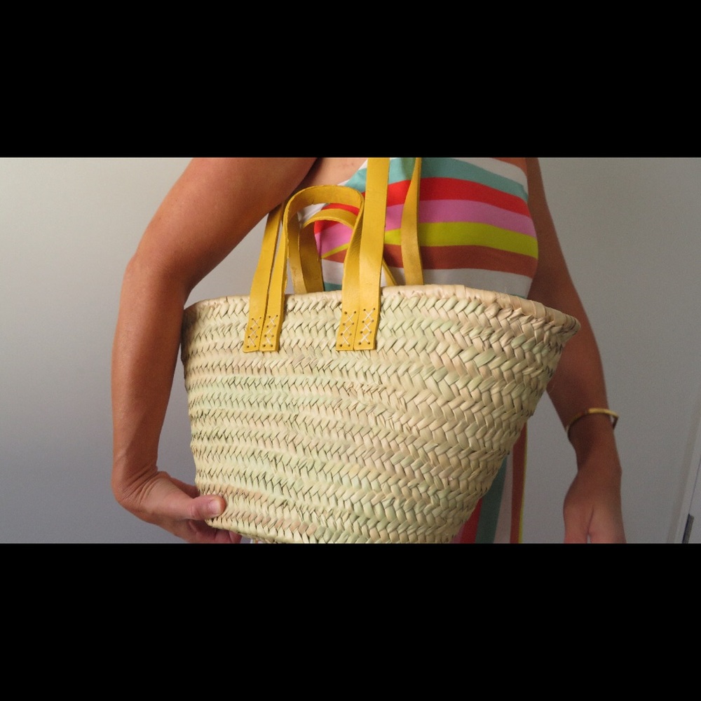 New woven Moroccan bag w Leather strap